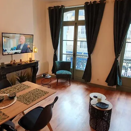 Les Balcons De - 1er Etage - Certifie 3 Etoiles Au Coeur De La Rue Pietonne Apartment Dieppe