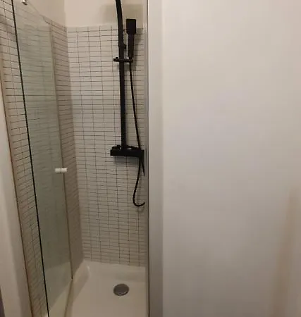 Les Balcons De - 1er Etage - Certifie 3 Etoiles Au Coeur De La Rue Pietonne דייפ