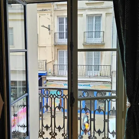 Les Balcons De - 1er Etage - Certifie 3 Etoiles Au Coeur De La Rue Pietonne